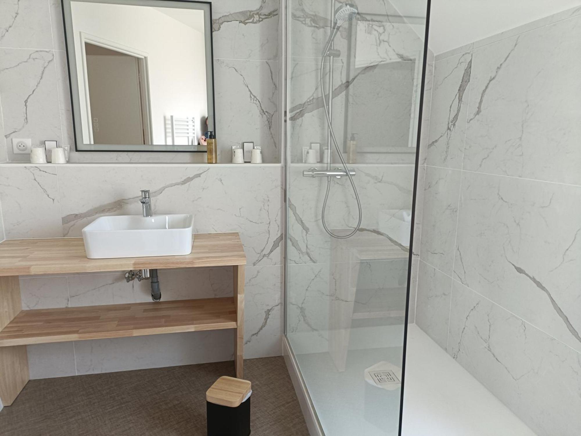 Logis- Hotel De La Baie De Wissant & Appartements Esterno foto
