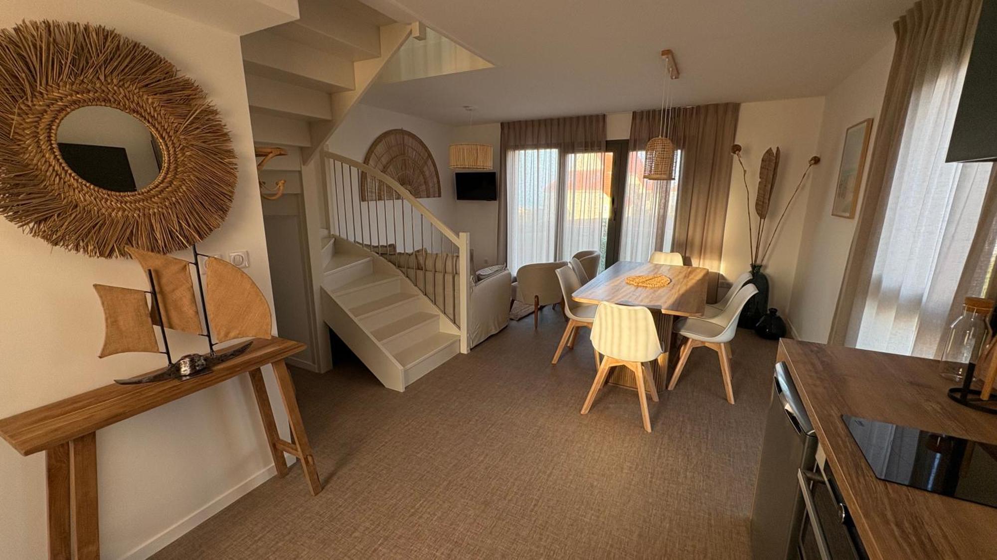 Logis- Hotel De La Baie De Wissant & Appartements Esterno foto